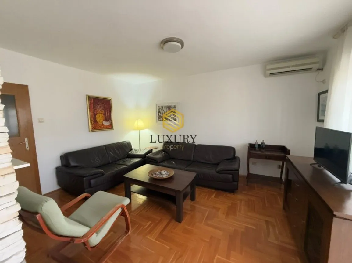 Rent, two bedroom apartment, 76m², Stari Aerodrom, Podgorica