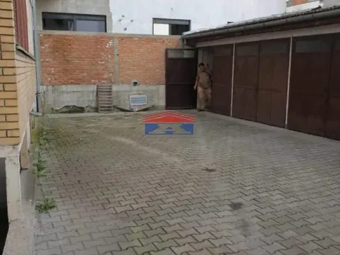 Sale, parking/garage, 14m², Socijalno, Novi Sad Sve Podlokacije - image 4