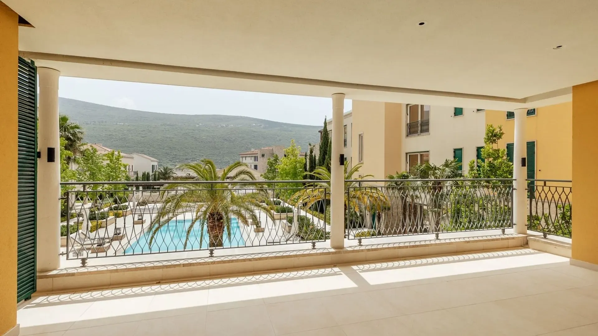 Prodaja, dvosoban stan, 171m², Portonovi, Herceg Novi