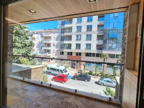 Sale, two bedroom apartment, 107m², Budva, Crna Gora - image 10