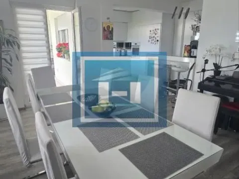 Prodaja, stan, 174m², Vranje, Srbija - image 3