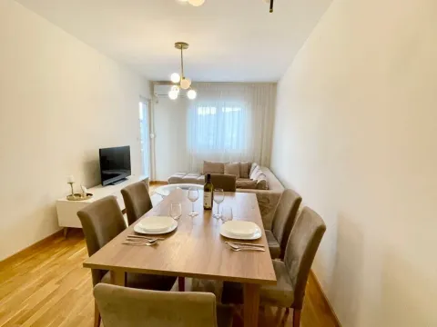 Rent, one bedroom apartment, 43m², Zagorič, Podgorica - image 16