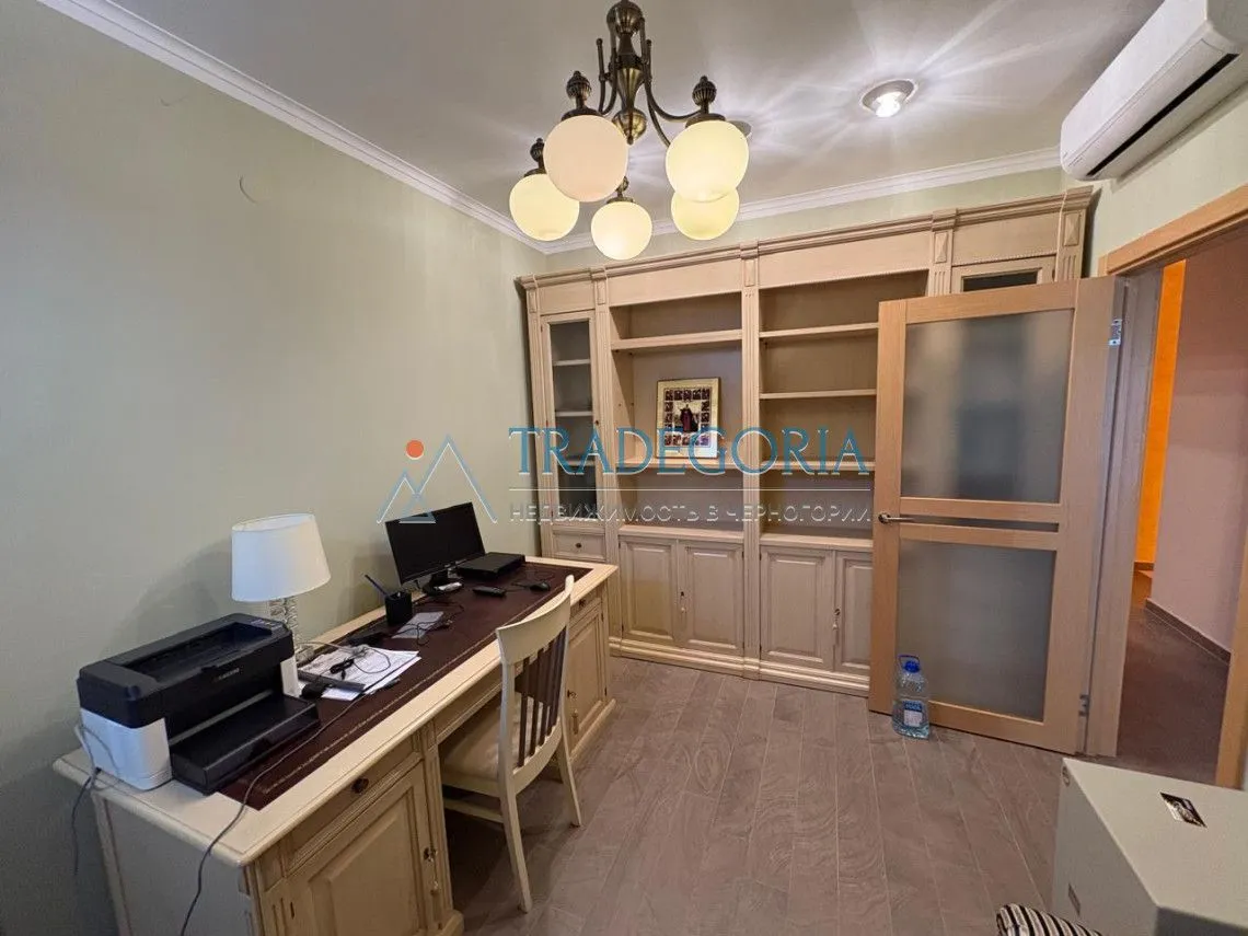 Prodaja, kuća, 300m², Orahovac, Kotor