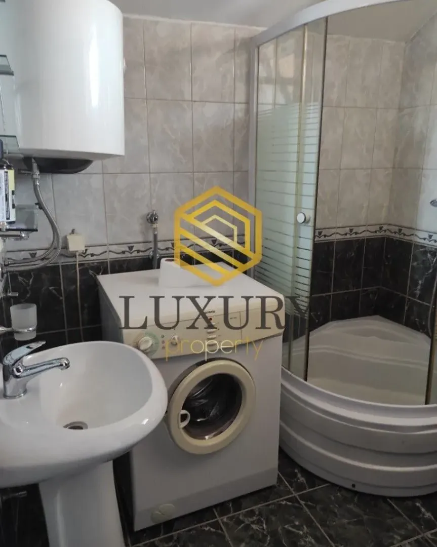 Izdavanje, dvosoban stan, 57m², Gornja Gorica, Podgorica