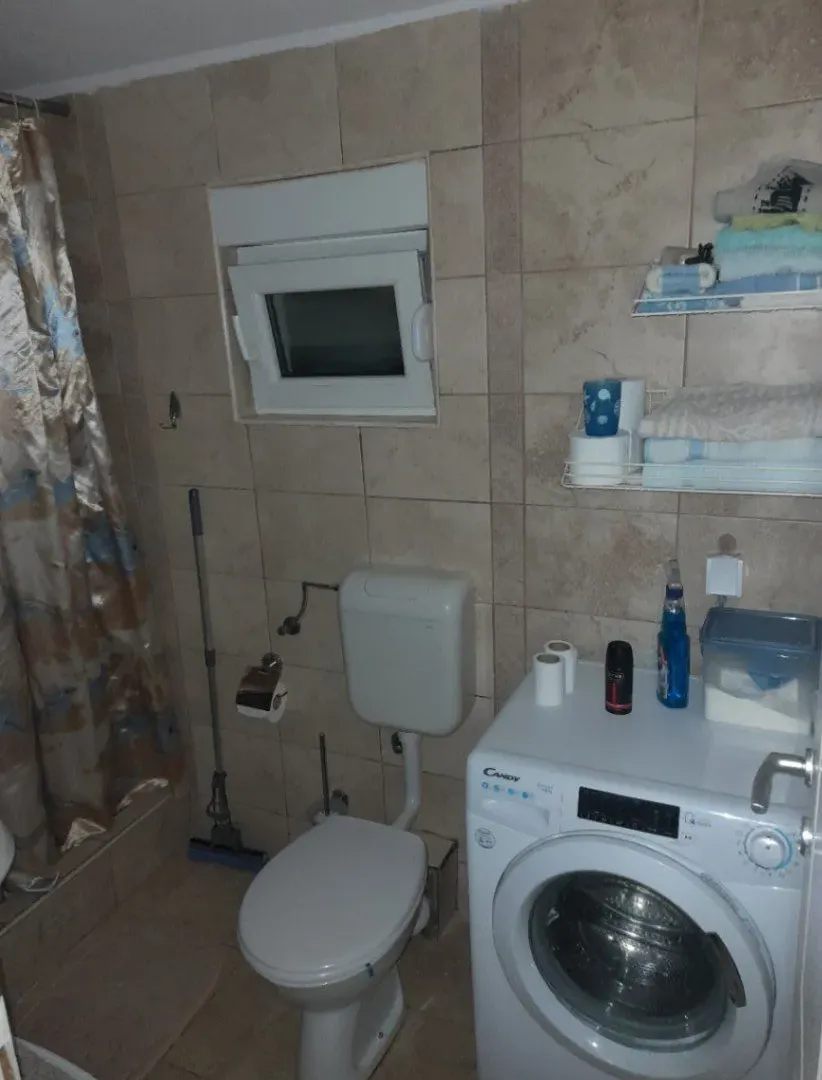 Rent, three bedroom apartment, 70m², Pržice, Kotor