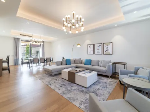 Sale, two bedroom apartment, 170m², Portonovi, Herceg Novi - image 4