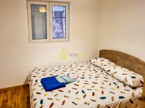 Izdavanje, kuća, 90m², Kotor, Crna Gora - image 6