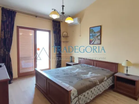 Prodaja, kuća, 400m², Bar, Crna Gora - image 32