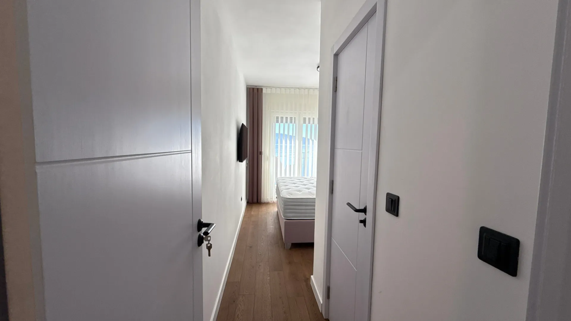 Rent, one bedroom apartment, 55m², Tivat, Crna Gora