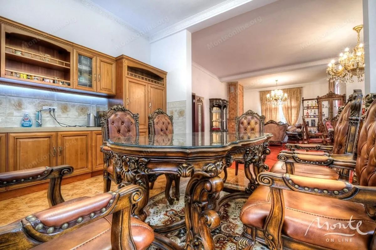 Sale, house, 372m², Radovići, Tivat