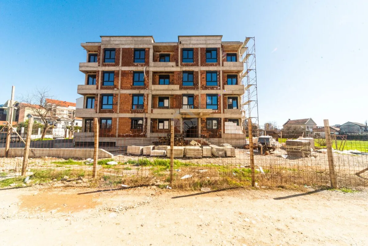 Prodaja, dvosoban stan, 60m², Zabjelo, Podgorica