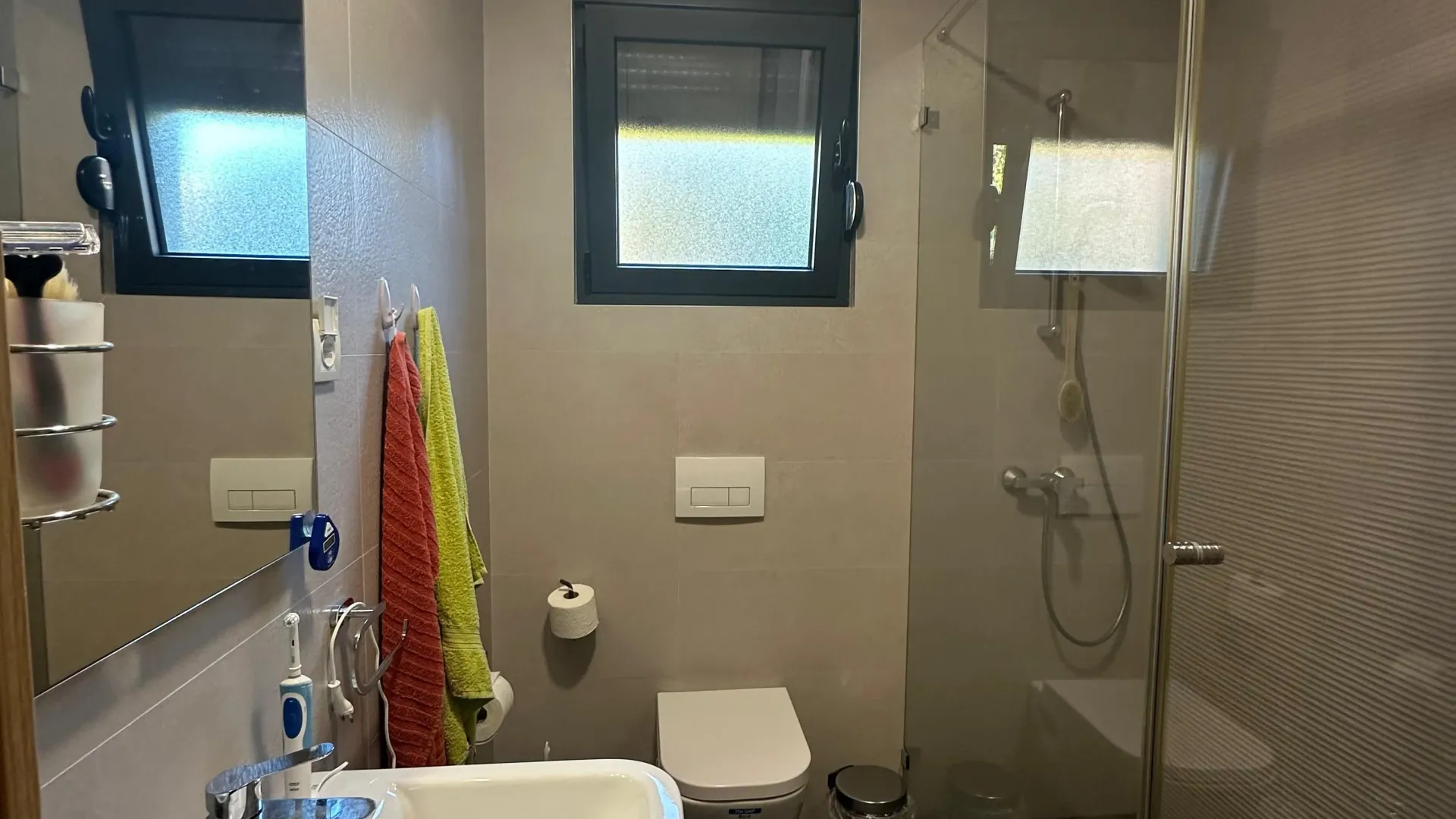 Prodaja, dvosoban stan, 70m², Centar, Tivat