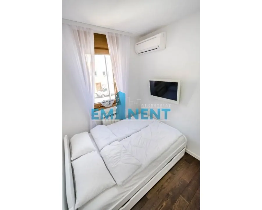 Izdavanje, trosoban stan, 60m², Novi Beograd Blok 67, Novi Beograd Sve Podlokacije
