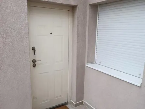 Izdavanje, jednosoban stan, 25m², Stari Grad, Beograd - image 8