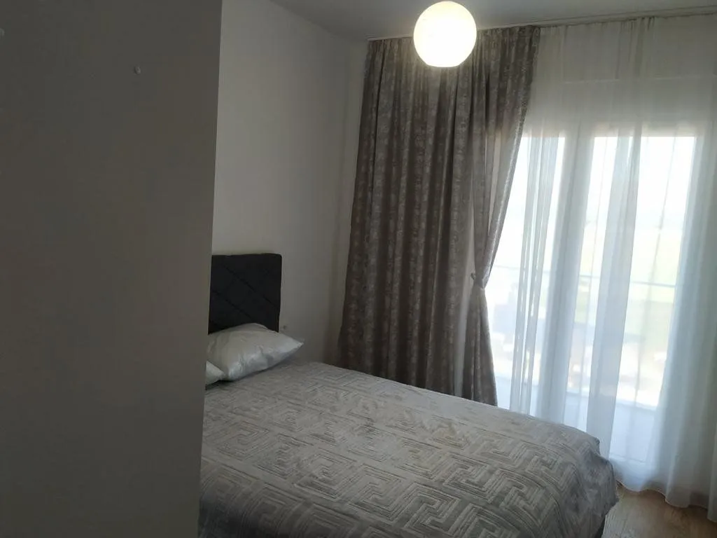 Izdavanje, jednosoban stan, 45m², City Kvart, Podgorica