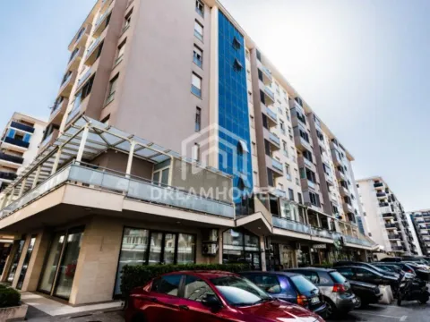 Izdavanje, dvosoban stan, 65m², City Kvart, Podgorica - image 10