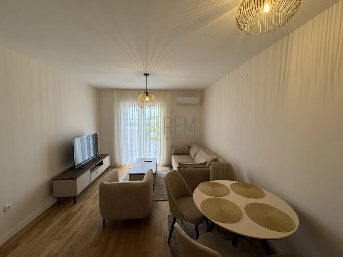Izdavanje, dvosoban stan, 59m², Zabjelo, Podgorica