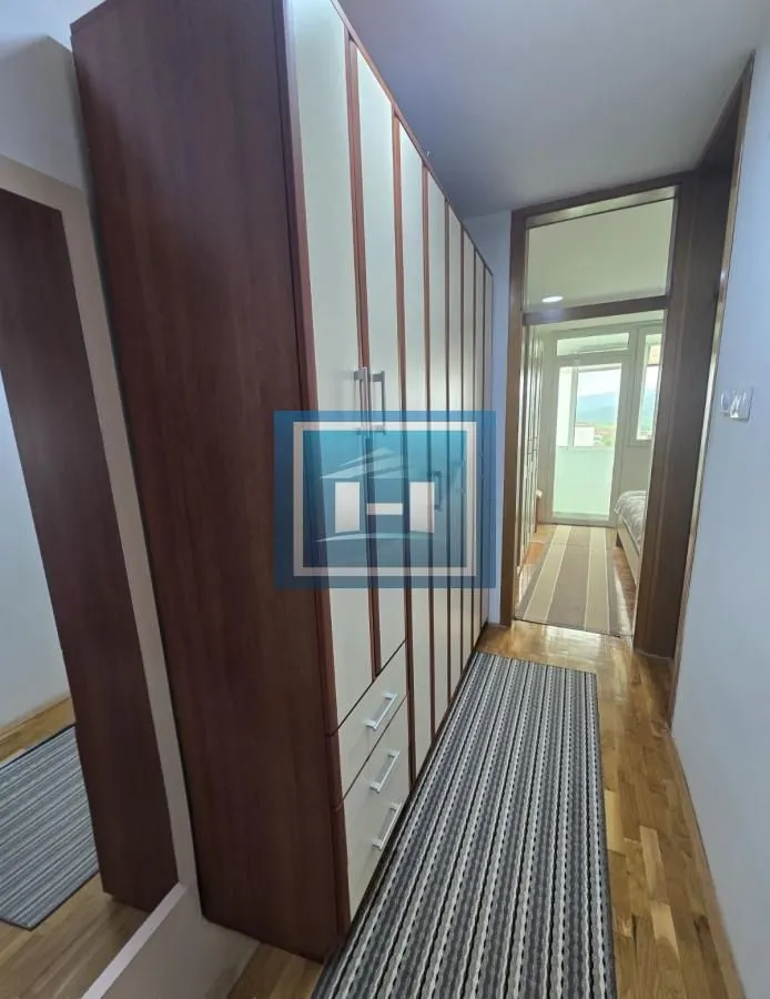 Prodaja, dvosoban stan, 64m², Ledena Stena, Vranje