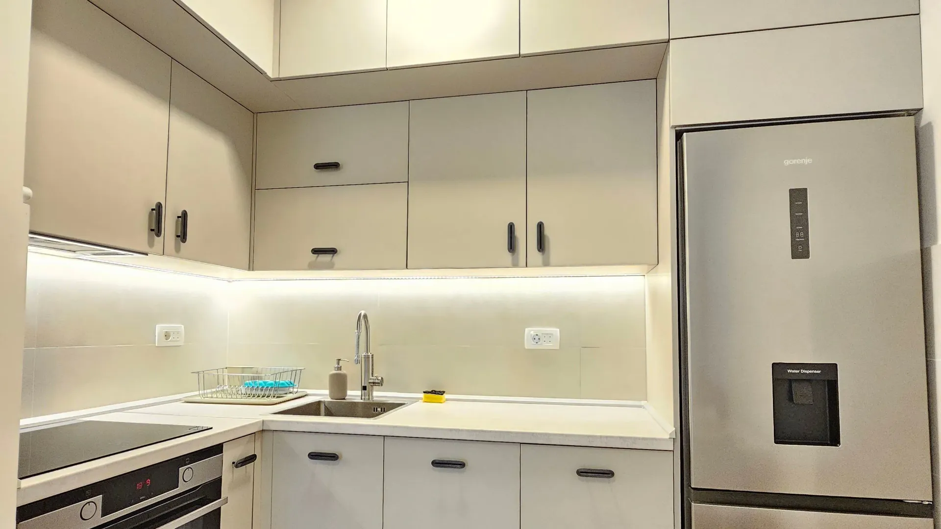Rent, one bedroom apartment, 40m², Pobrežje, Podgorica