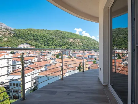 Prodaja, trosoban stan, 450m², Budva, Crna Gora - image 26