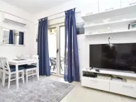 Rent, studio apartment, 32m², Bečići, Budva - image 8