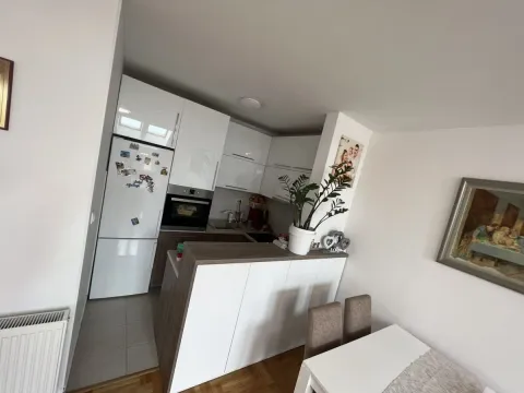 Prodaja, stan, 108m², Bulevar patrijarha Pavla, Novi Sad Sve Podlokacije - image 16