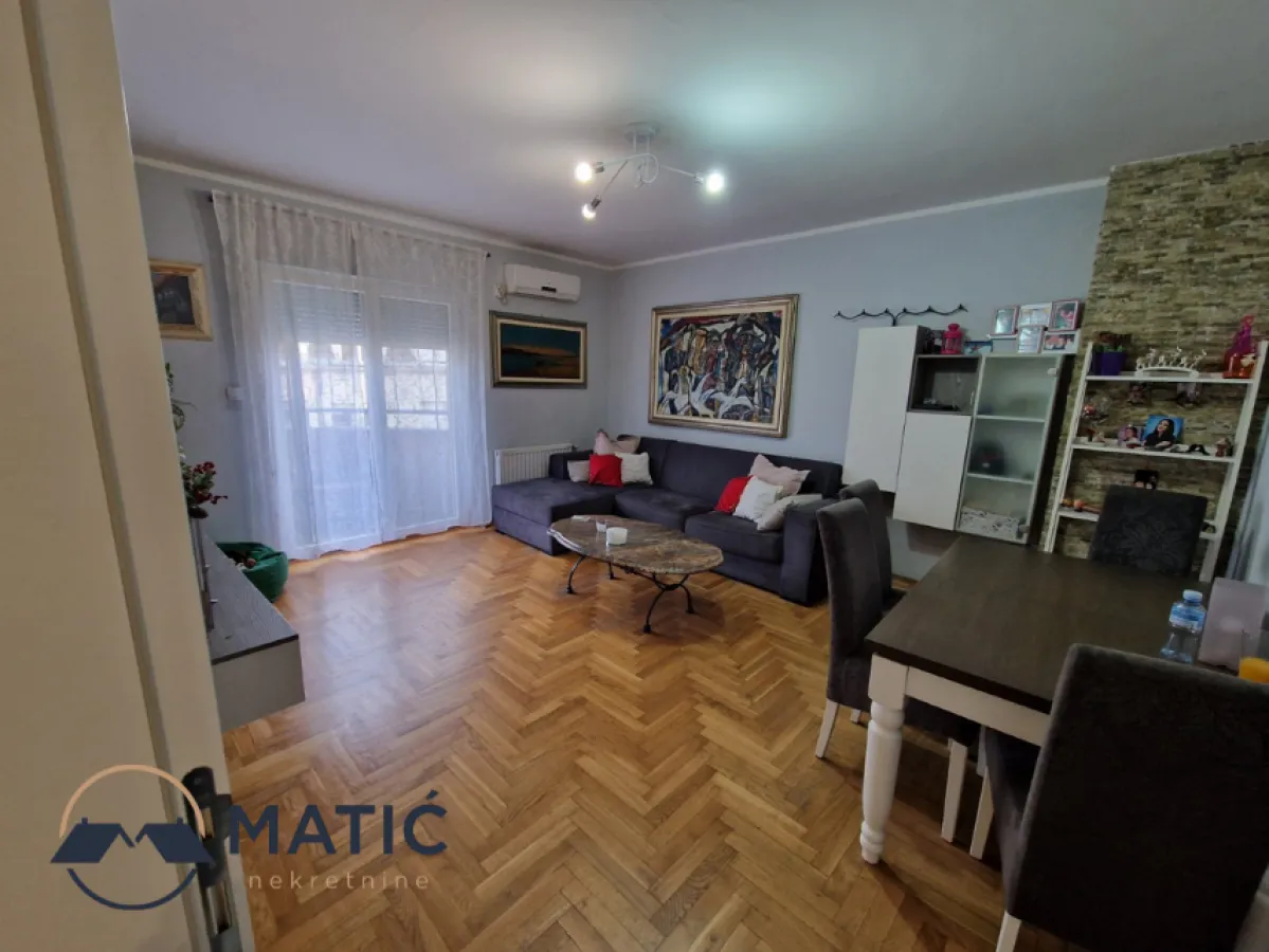 Sale, two bedroom apartment, 74m², Podbara, Novi Sad Sve Podlokacije