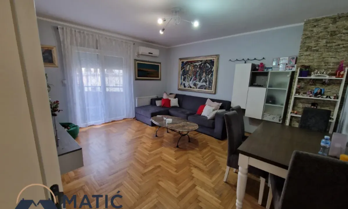 Prodaja, dvosoban stan, 74m², Podbara, Novi Sad Sve Podlokacije