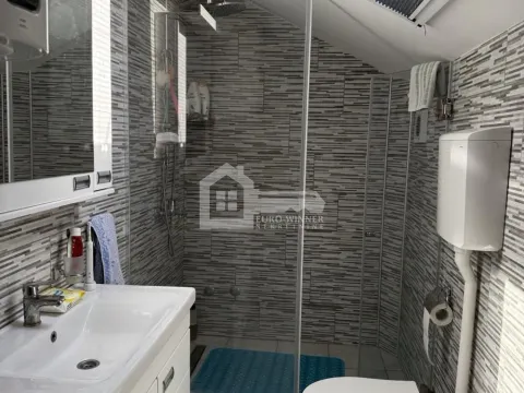 Prodaja, kuća, 191m², Ašanja, Pećinci - image 18