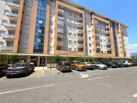 Prodaja, jednosoban stan, 43m², City Kej, Podgorica - image 14