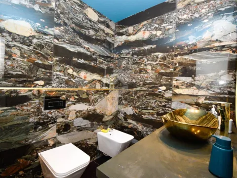 Sale, three bedroom apartment, 140m², Budva, Crna Gora - image 19