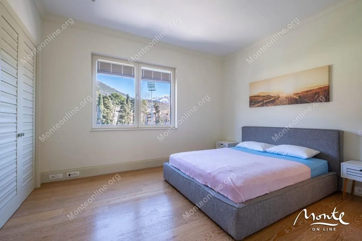 Prodaja, dvosoban stan, 115m², Porto Montenegro, Tivat