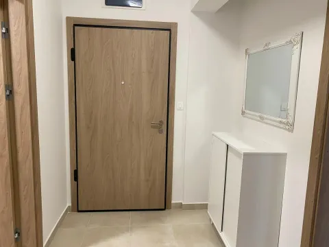 Rent, one bedroom apartment, 53m², Master Kvart, Podgorica - image 11