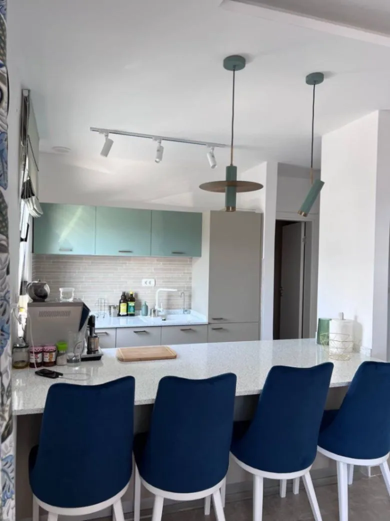 Rent, one bedroom apartment, 85m², Pod Kuk, Tivat