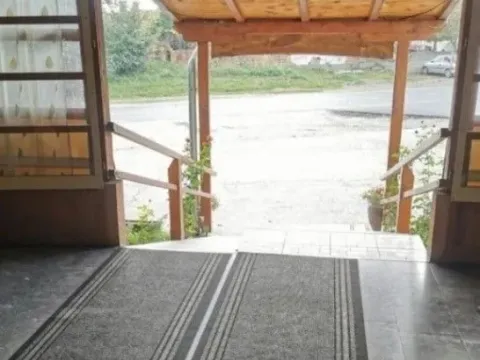 Sale, house, 550m², Irig, Srbija - image 5