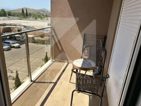 Izdavanje, jednosoban stan, 48m², New City, Podgorica - image 16