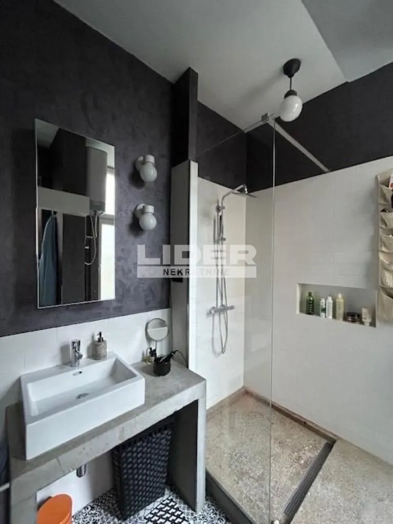 Rent, two bedroom apartment, 106m², Stari Grad, Beograd