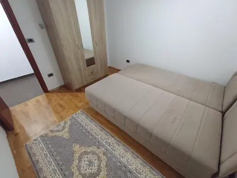 Izdavanje, trosoban stan, 90m², Podgorica, Crna Gora - image 9