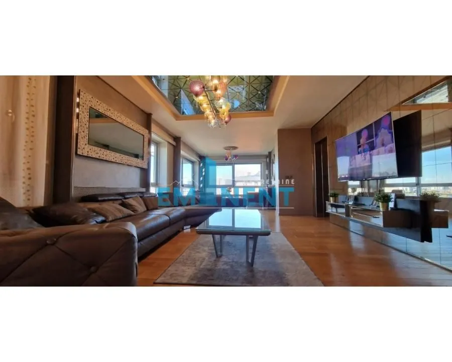 Prodaja, četvorosoban stan, 176m², Novi Beograd Blok 67, Novi Beograd Sve Podlokacije