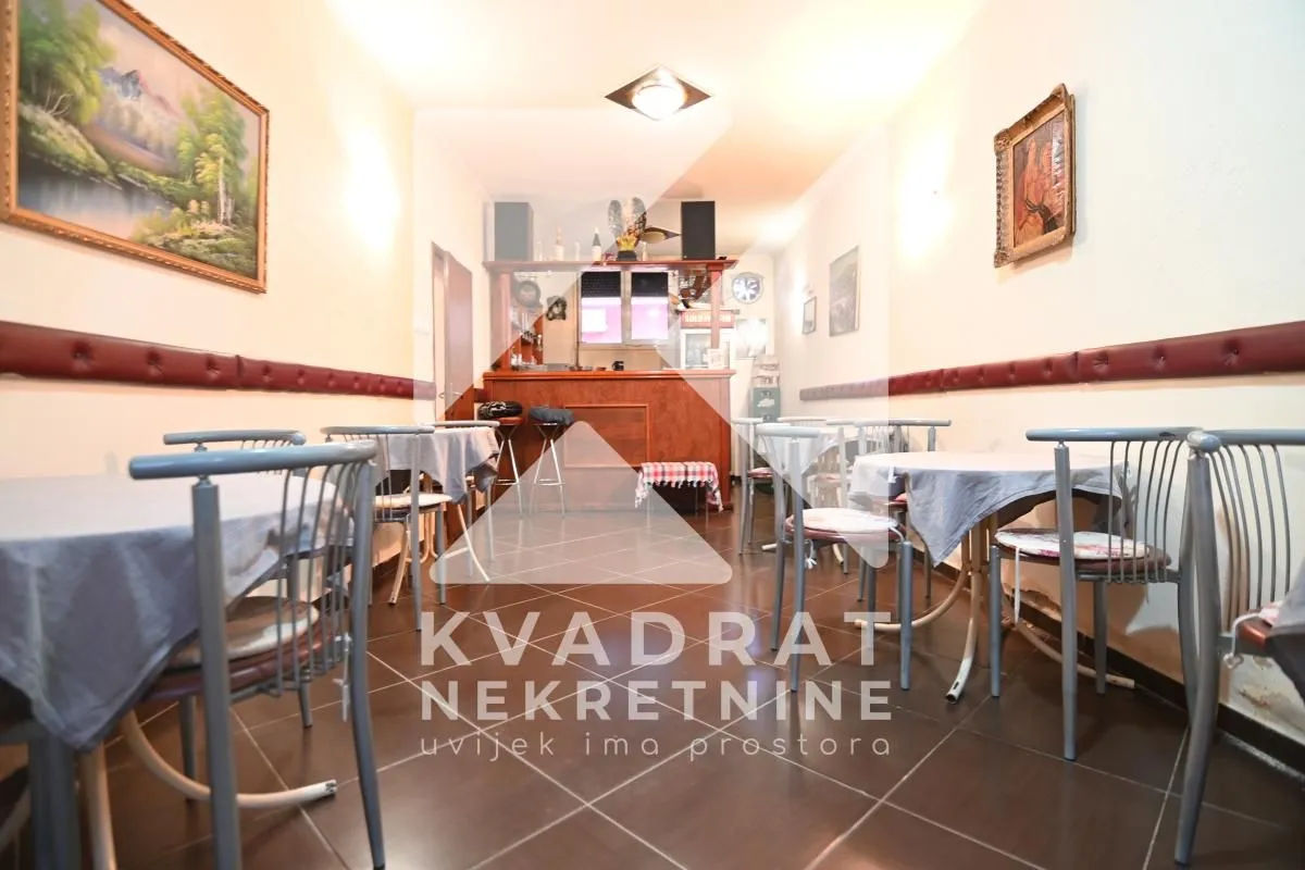Sale, house, 300m², Zlatica, Podgorica