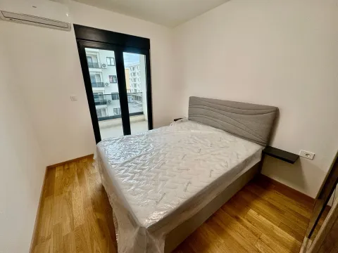 Rent, one bedroom apartment, 47m², City Kvart, Podgorica - image 6