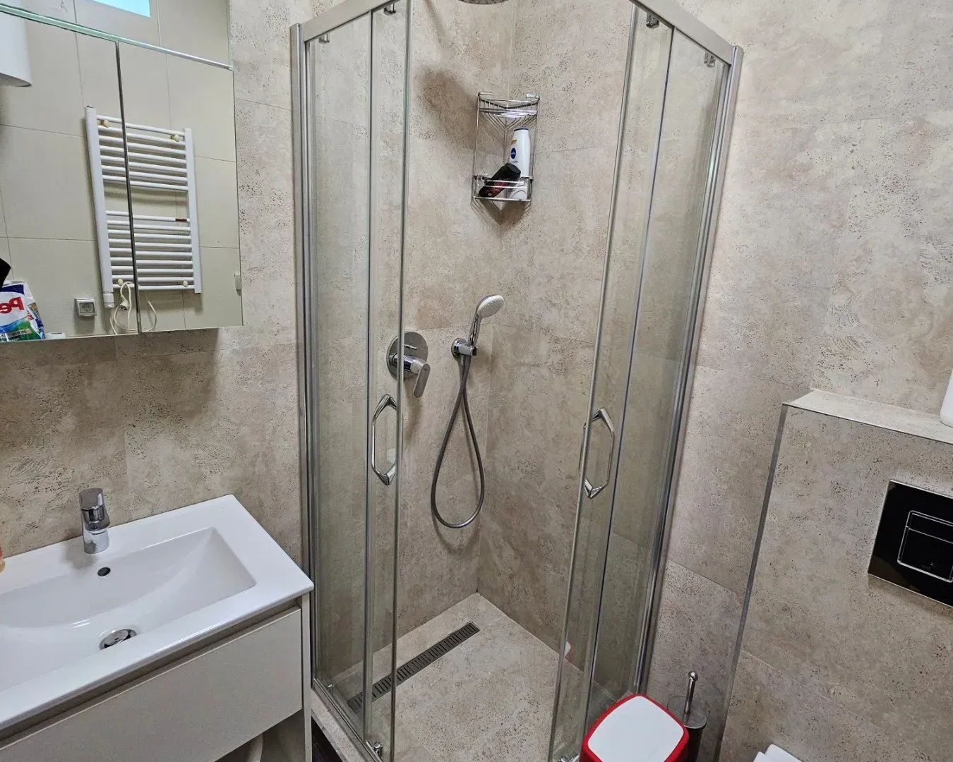 Izdavanje, jednosoban stan, 45m², Zabjelo, Podgorica
