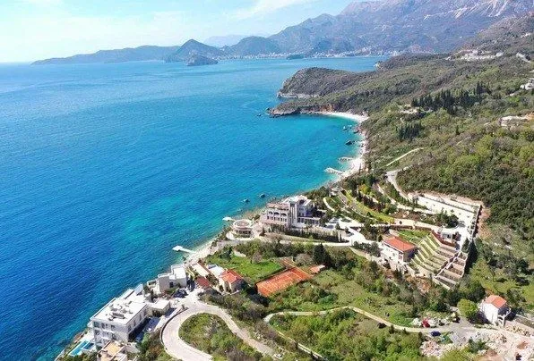 Prodaja, plac, 423m², Reževići, Budva