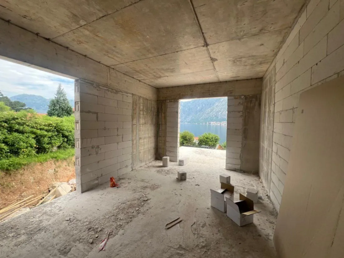 Prodaja, jednosoban stan, 55m², Prčanj, Kotor