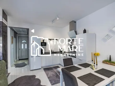 Prodaja, kuća, 160m², Zelenika, Herceg Novi - image 12