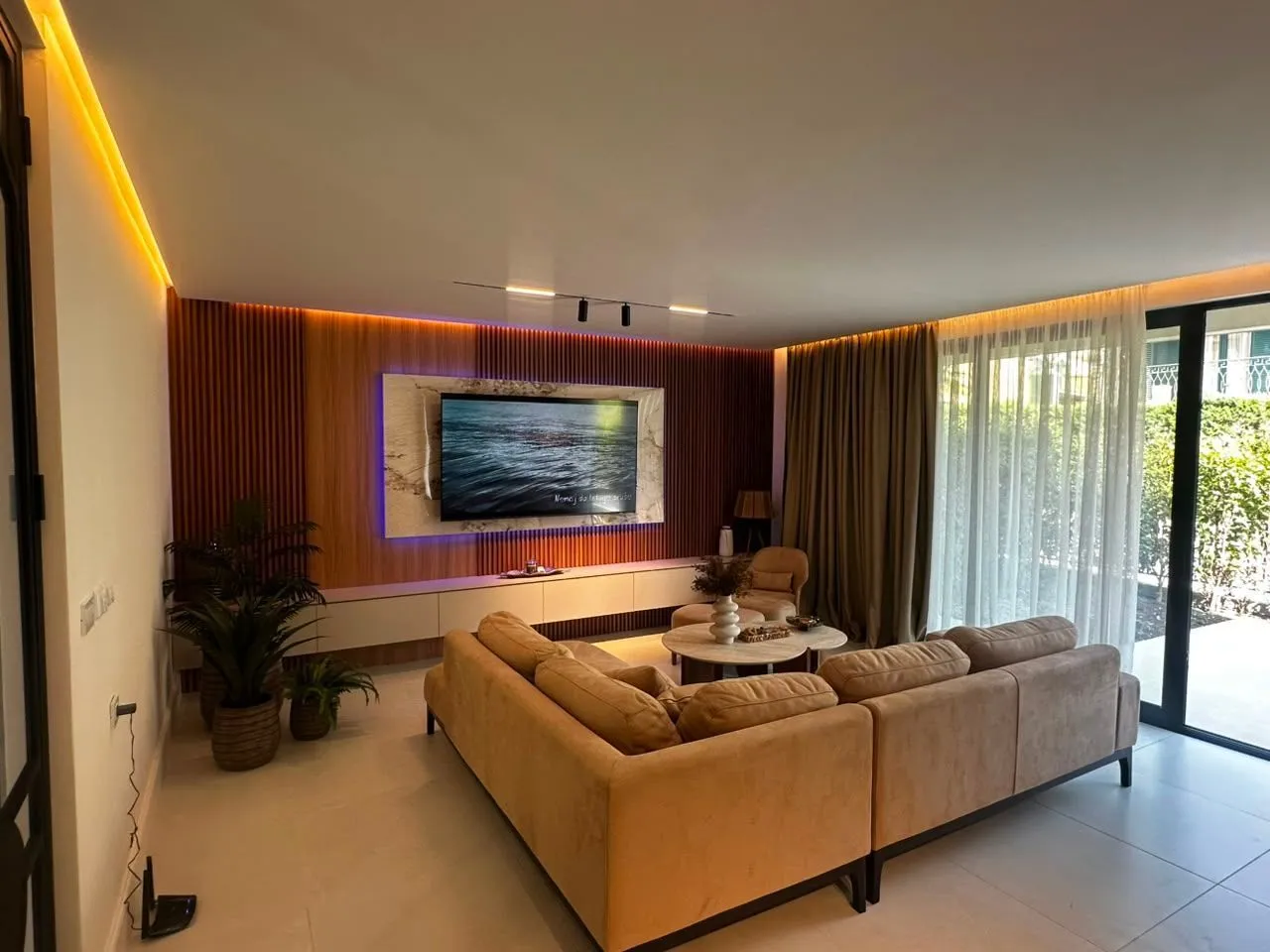 Rent, house, 165m², Lastva Grbaljska, Kotor