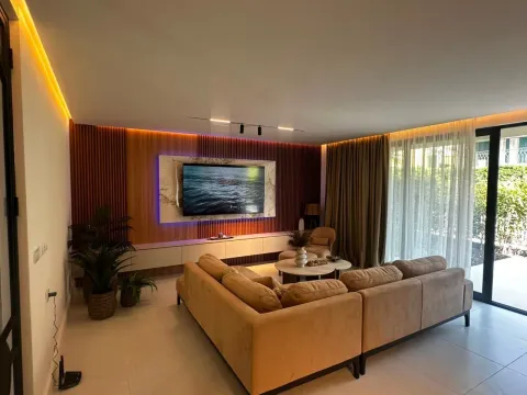 Rent, house, 165m², Lastva Grbaljska, Kotor - image 24