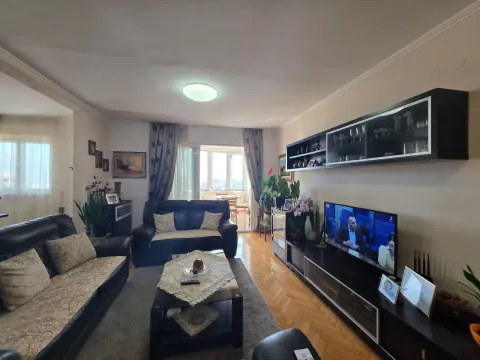 Prodaja, dvosoban stan, 120m², Budva, Crna Gora - image 25