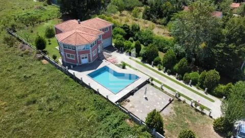 Sale, apartment, 158m², Centar, Danilovgrad - image 1