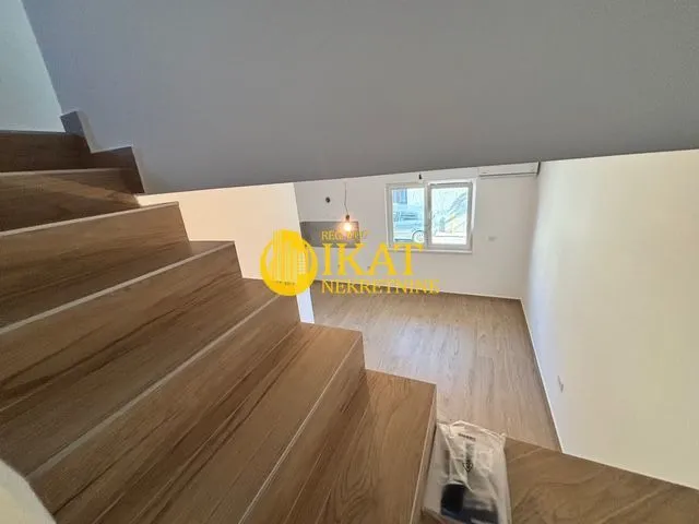 Prodaja, trosoban stan, 65m², Cvetkova Pijaca, Zvezdara Sve Podlokacije